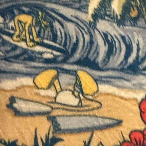 Disney Men's Floral Hawaiian button up Shirt Mickey Donald. &  Pluto - Picture 5 of 14